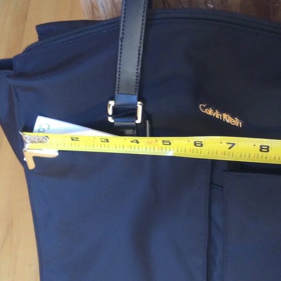 NWT Calvin Klein Black/Gold Handbag - Picture 11 of 16